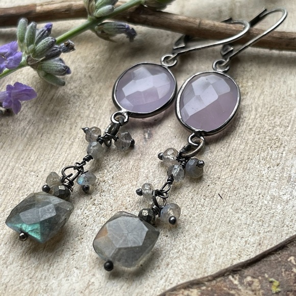 Meet your Posher, Lisa - Picture 2 of 2